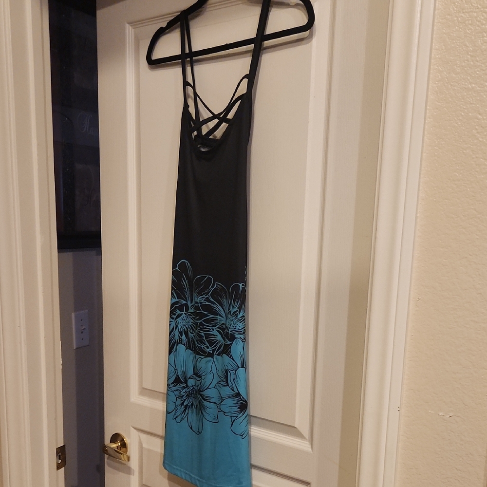 NWT Elegant Black and Blue Floral Mini Dress